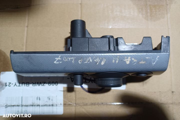 Comutator faruri Opel Astra H [facelift] [2005 - 2015] wagon 1.9 CDTI - 1