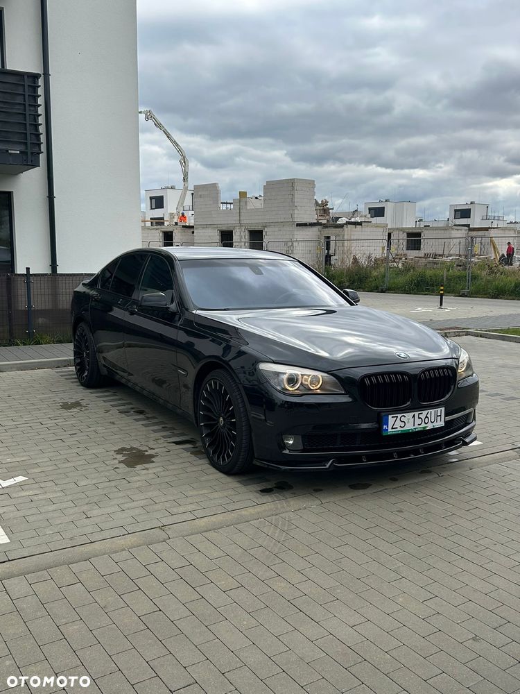 BMW Seria 7 750i - 3