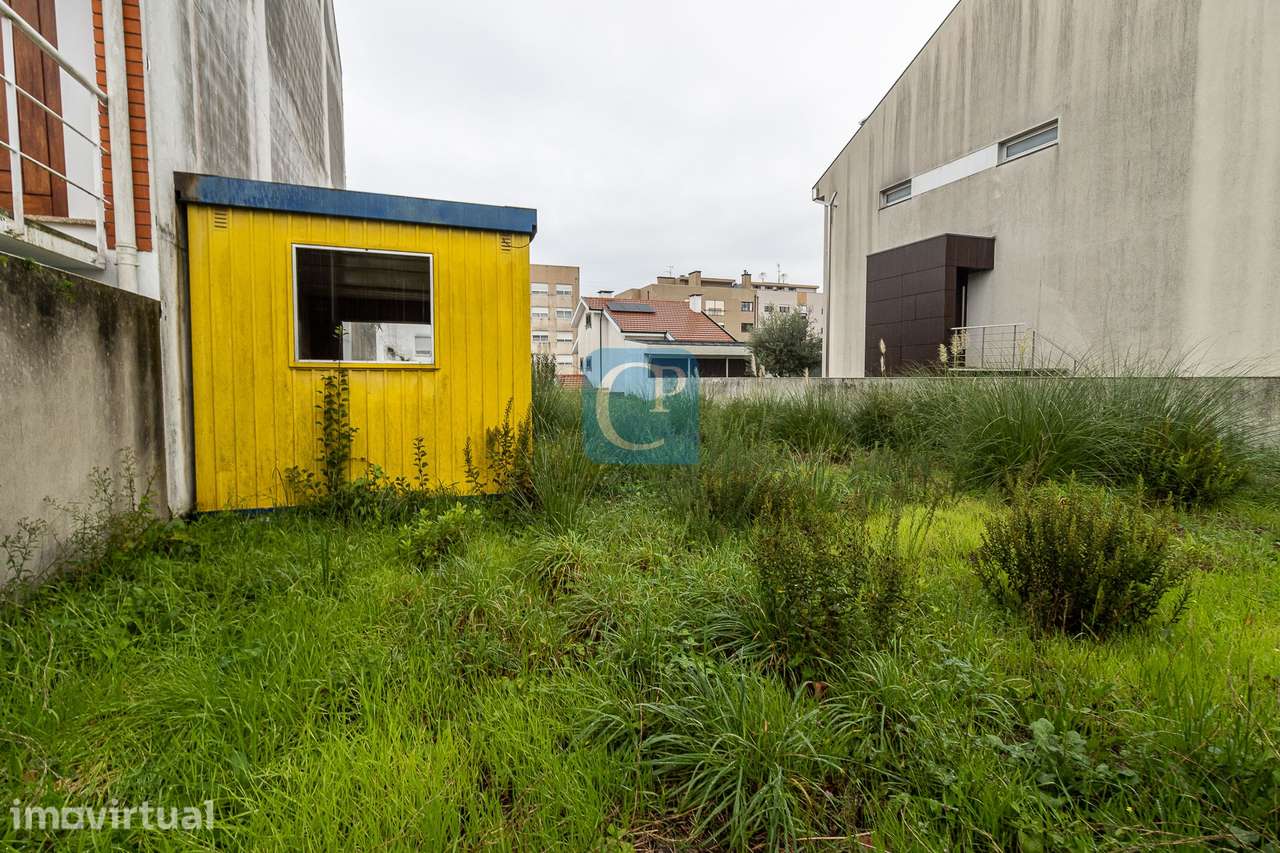 Lote de terreno na Pedra Verde, em São Mamede de Infesta - Grande imagem: 2/12