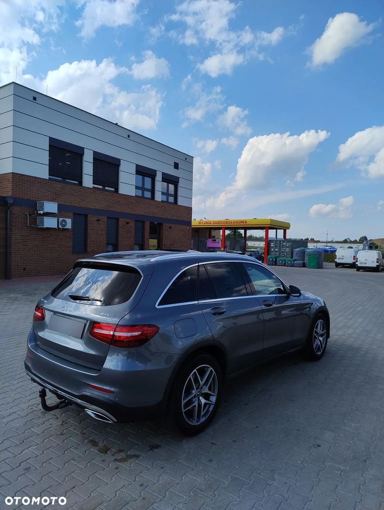 Mercedes-Benz GLC - 3