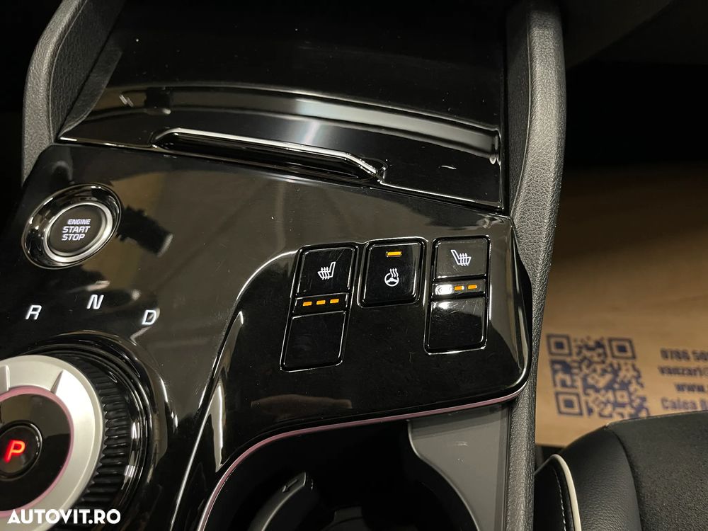 Kia Sportage 1.6 T-GDI HEV 6AT 4x2 GT Line - 28