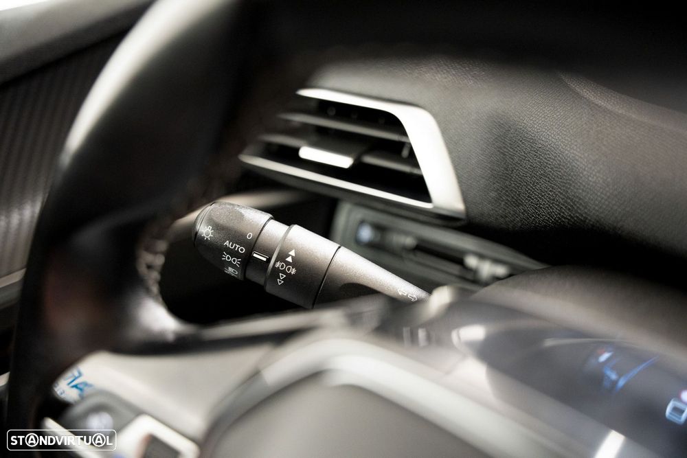 Peugeot 5008 1.6 BlueHDi Active - 11