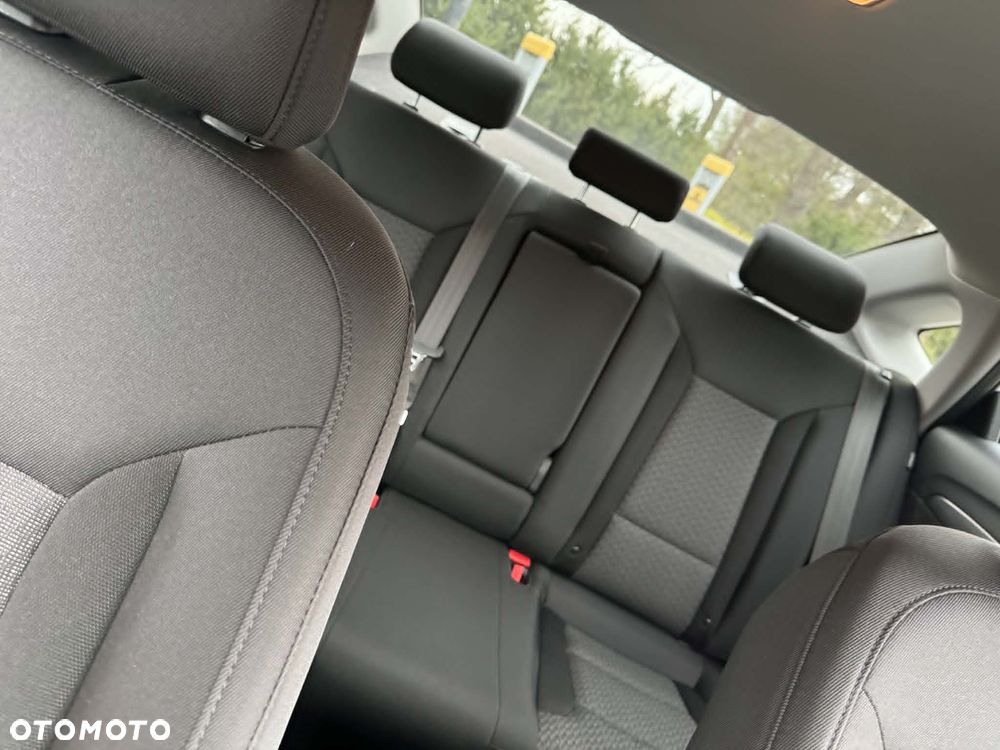 Hyundai i40 1.7 CRDi Comfort - 2