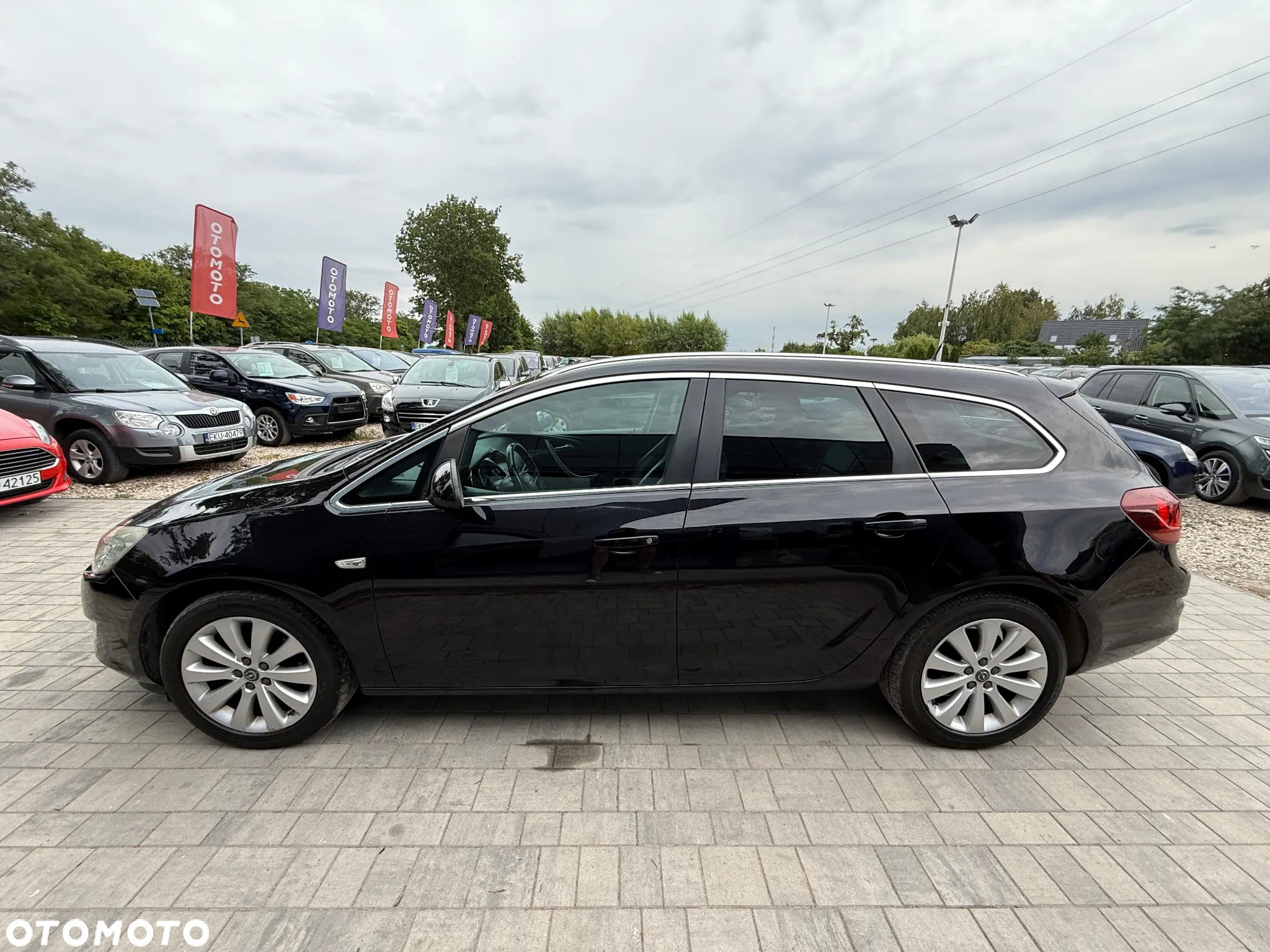 Opel Astra 1.4 EcoFLEX Cosmo - 17