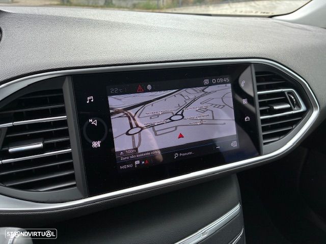 Peugeot 308 SW 1.5 BlueHDi Allure Pack - 28
