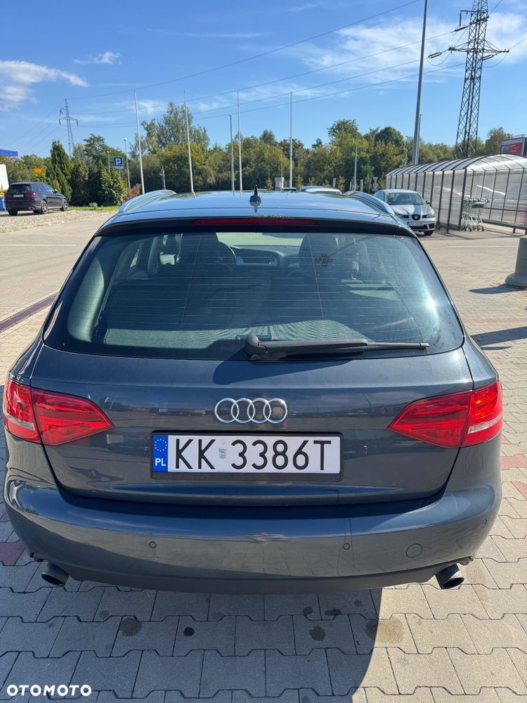 Audi A4 Avant - 7