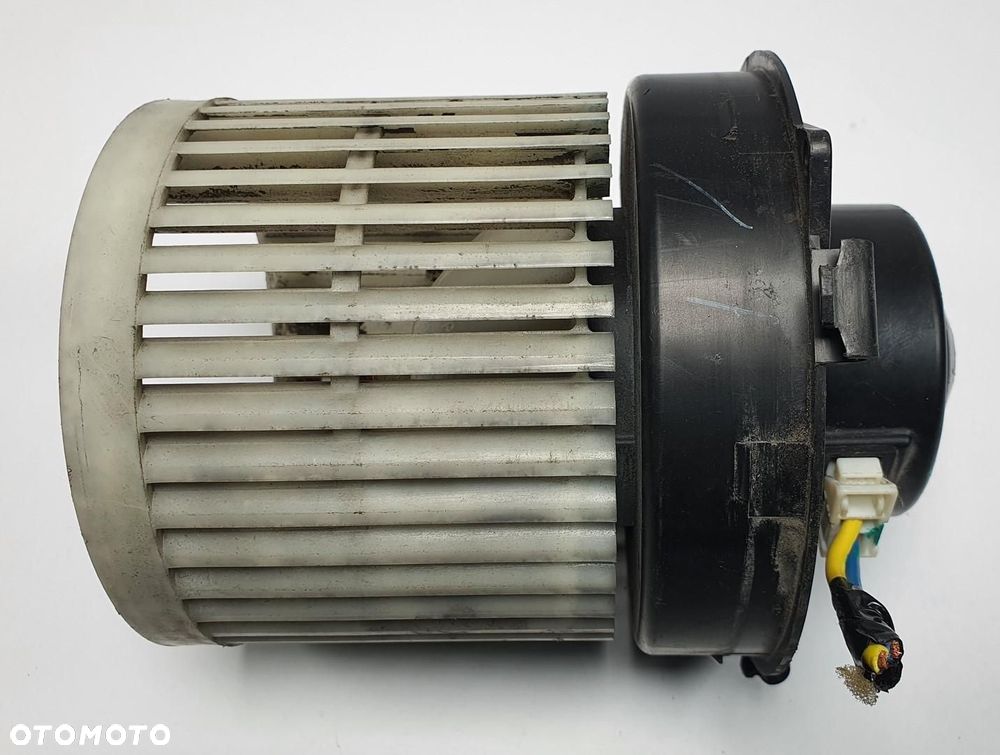 WENTYLATOR DMUCHAWA NISSAN MICRA K13 EUROPA - 2