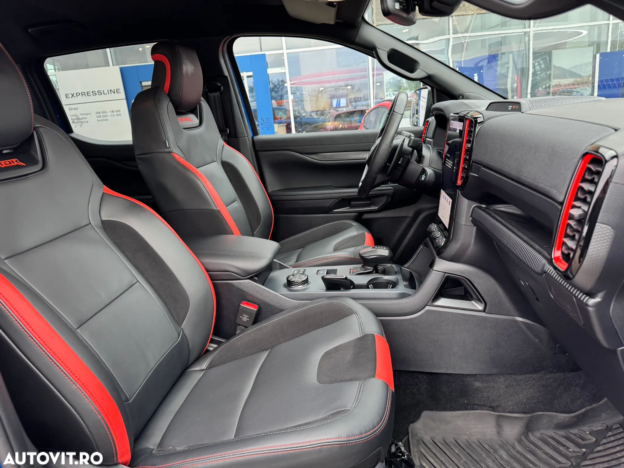 Ford Raptor - 16
