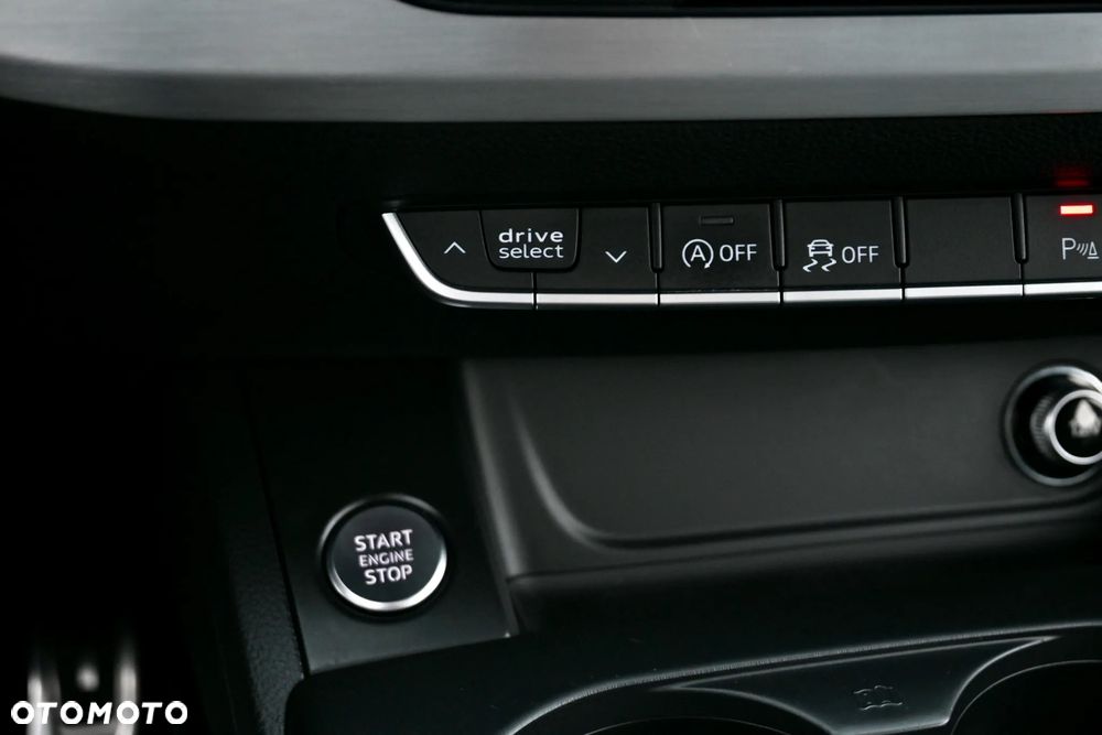 Audi A4 Avant 2.0 TDI DPF clean diesel quattro S tronic S line Sportpaket - 35