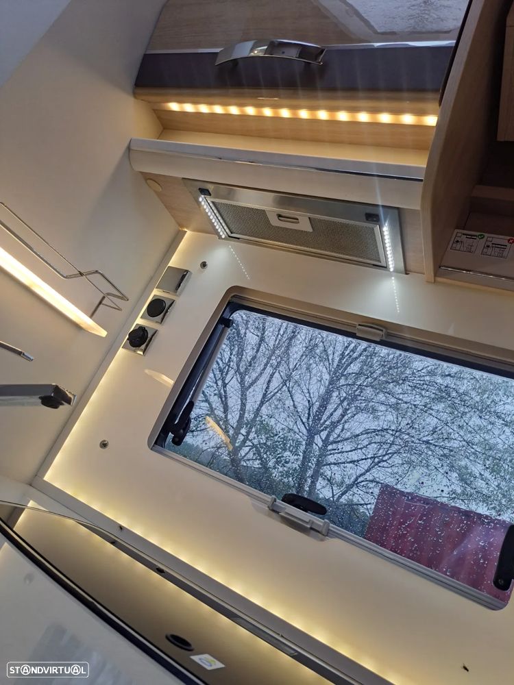 Rapido 696F Premium Edition - 28