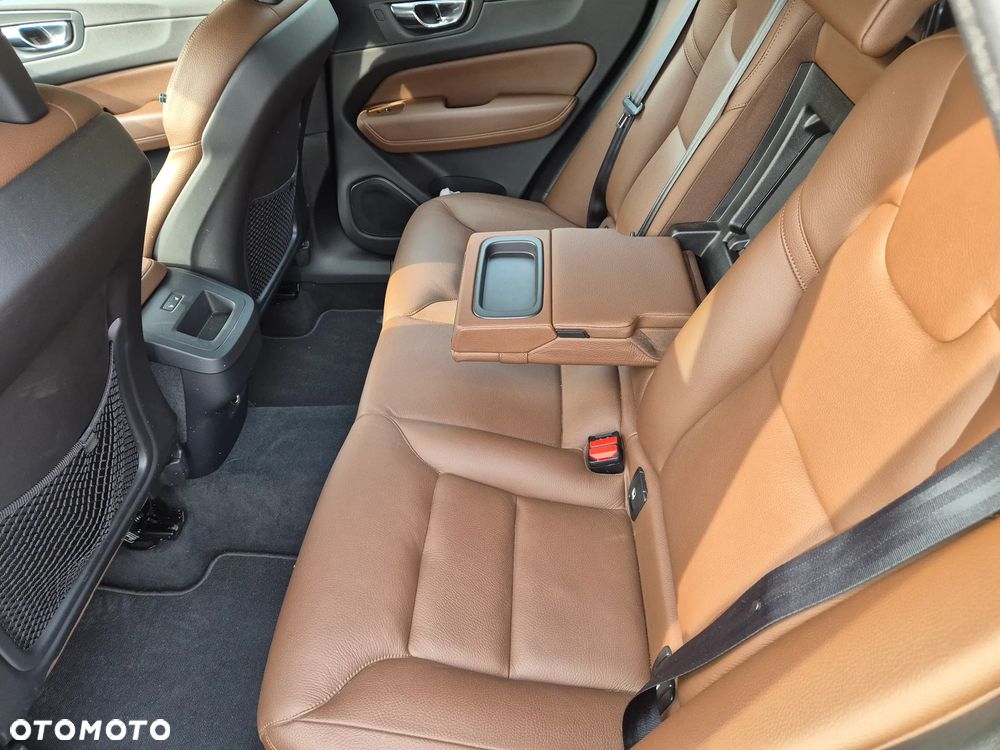 Volvo XC 60 D4 AWD Inscription - 15