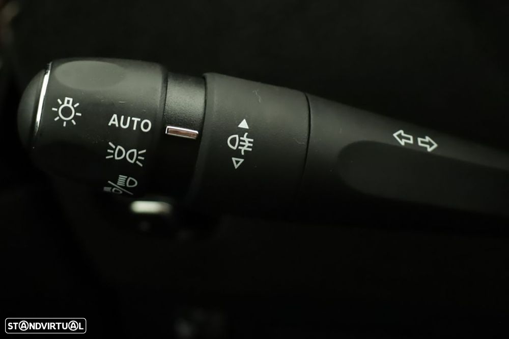 DS DS4 4 1.2 PureTech Performance Line EAT8 - 17