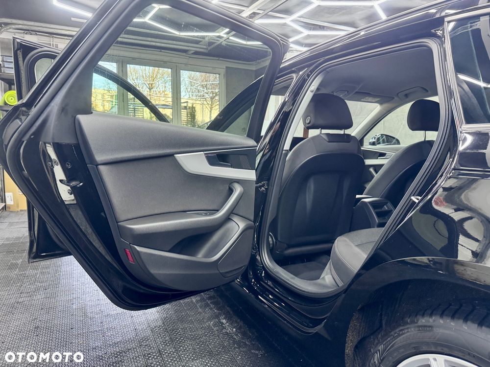 Audi A4 Avant 2.0 TDI S tronic - 16