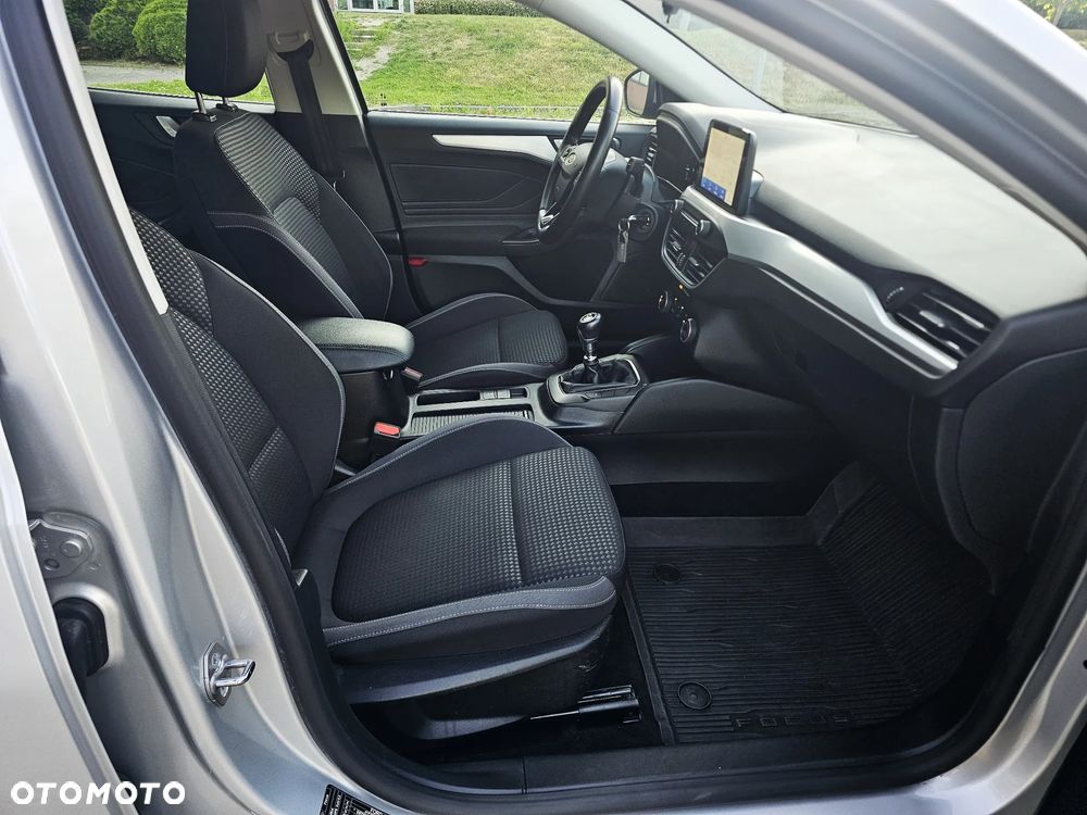 Ford Focus 1.5 EcoBlue SCR Connected - 19