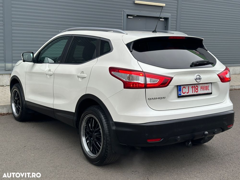 Nissan Qashqai 1.6 DIG-T TEKNA - 9