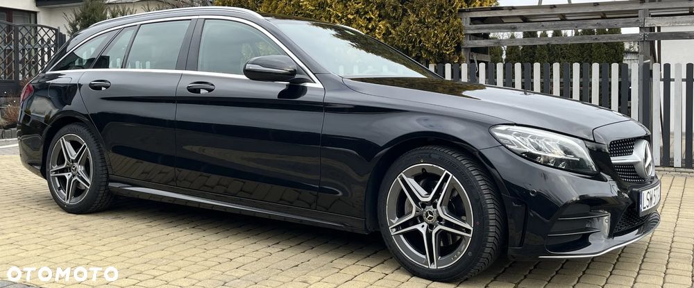 Mercedes-Benz C-Class 2019 photo 4