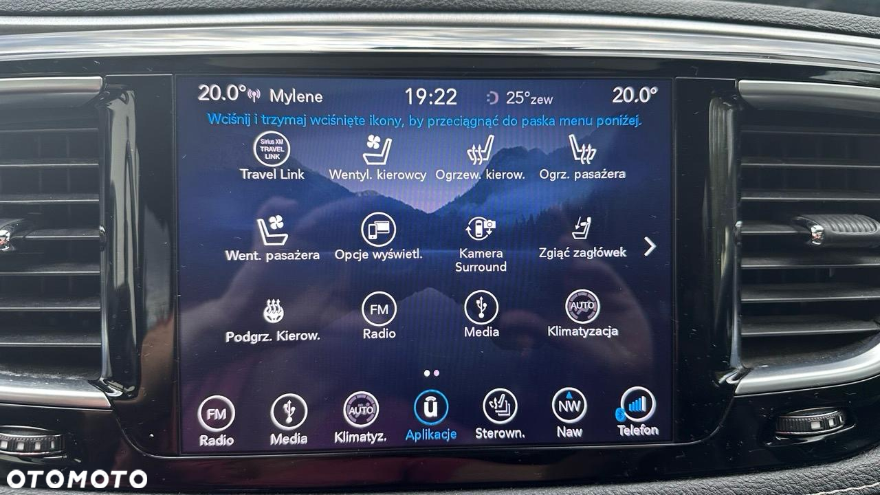 Chrysler Pacifica - 9