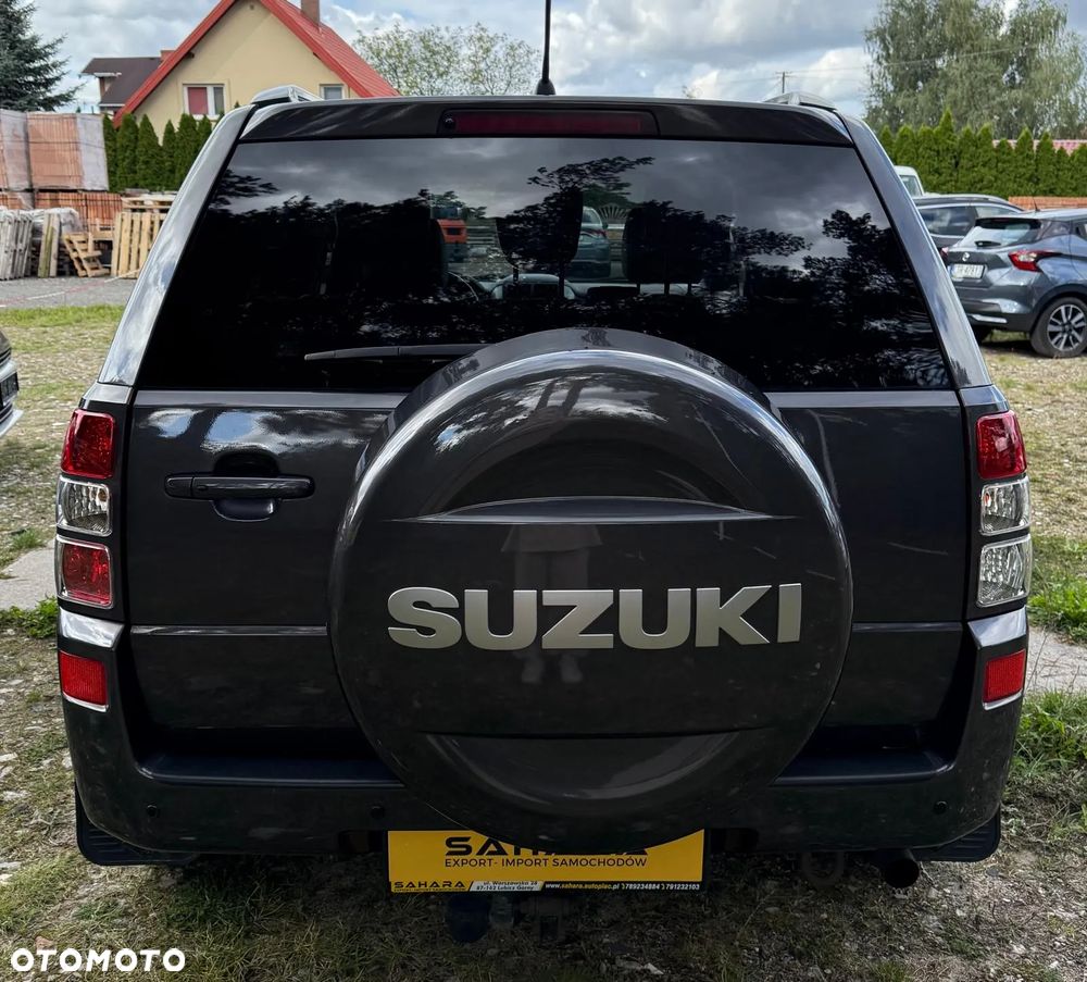 Suzuki Grand Vitara 2.4 De Luxe - 7