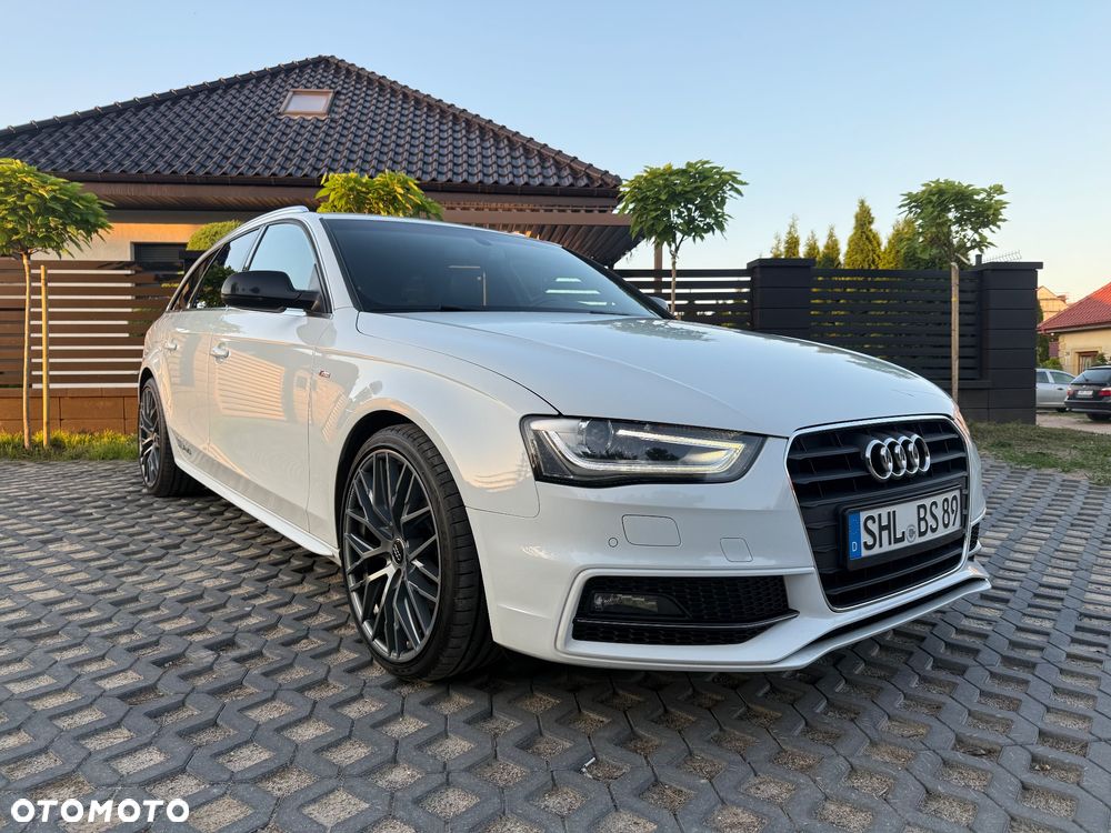 Audi A4 Avant 2.0 TDI DPF clean diesel S line Sportpaket - 30