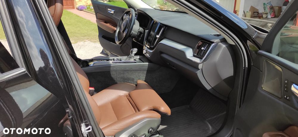 Volvo XC 60 T6 AWD Geartronic Momentum - 7