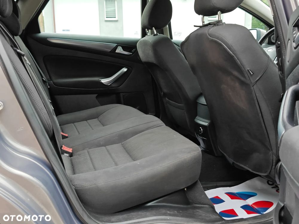Ford Mondeo 1.6 T Titanium - 17