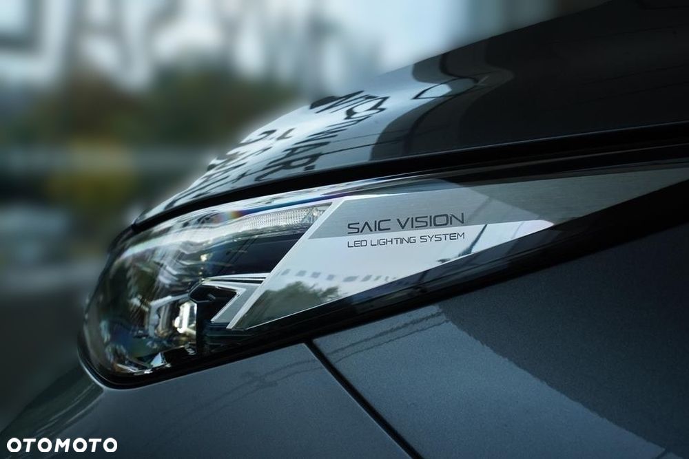 MG HS 1.5T HEV+ Exclusive - 26