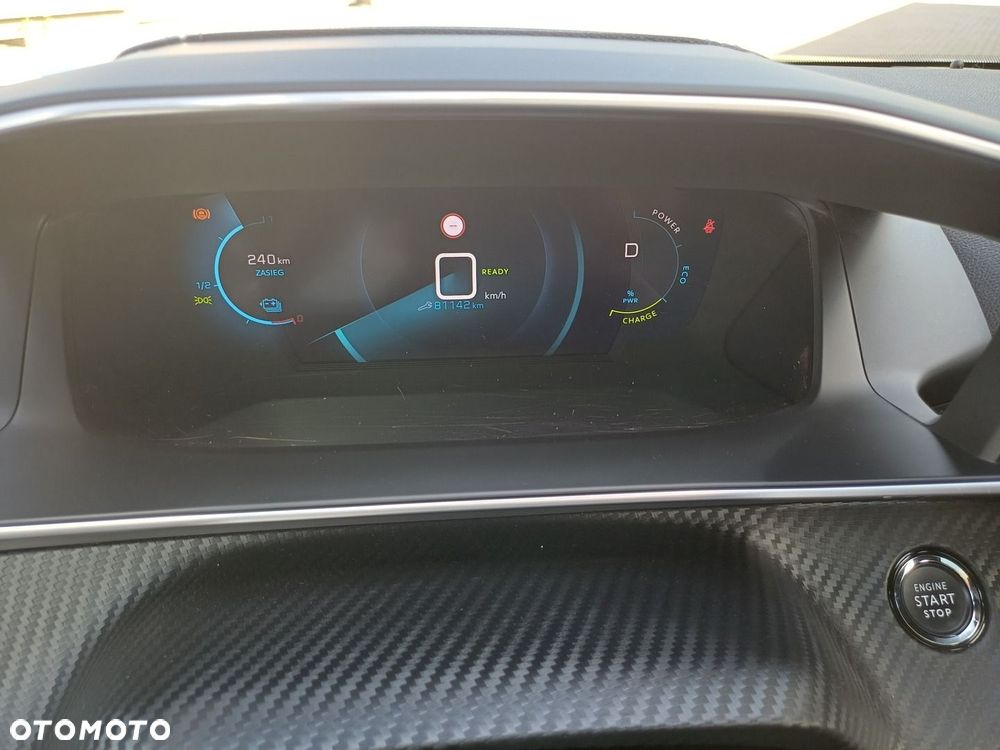 Peugeot 2008 50kWh GT - 31