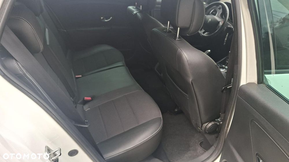 Renault Megane ENERGY dCi 110 EDC GT LINE - 8
