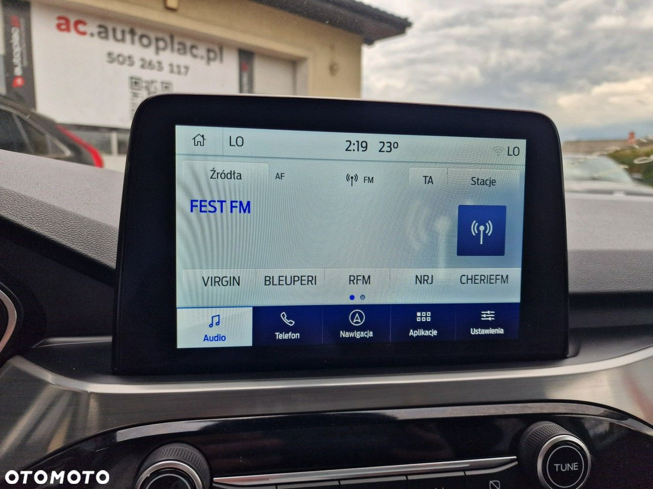 Ford Kuga - 23