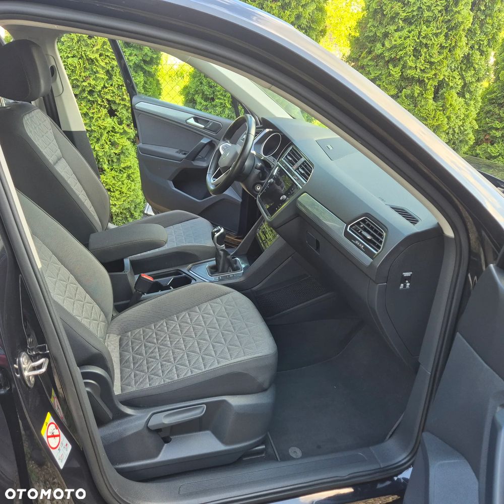 Volkswagen Tiguan 1.5 TSI EVO Trendline - 15