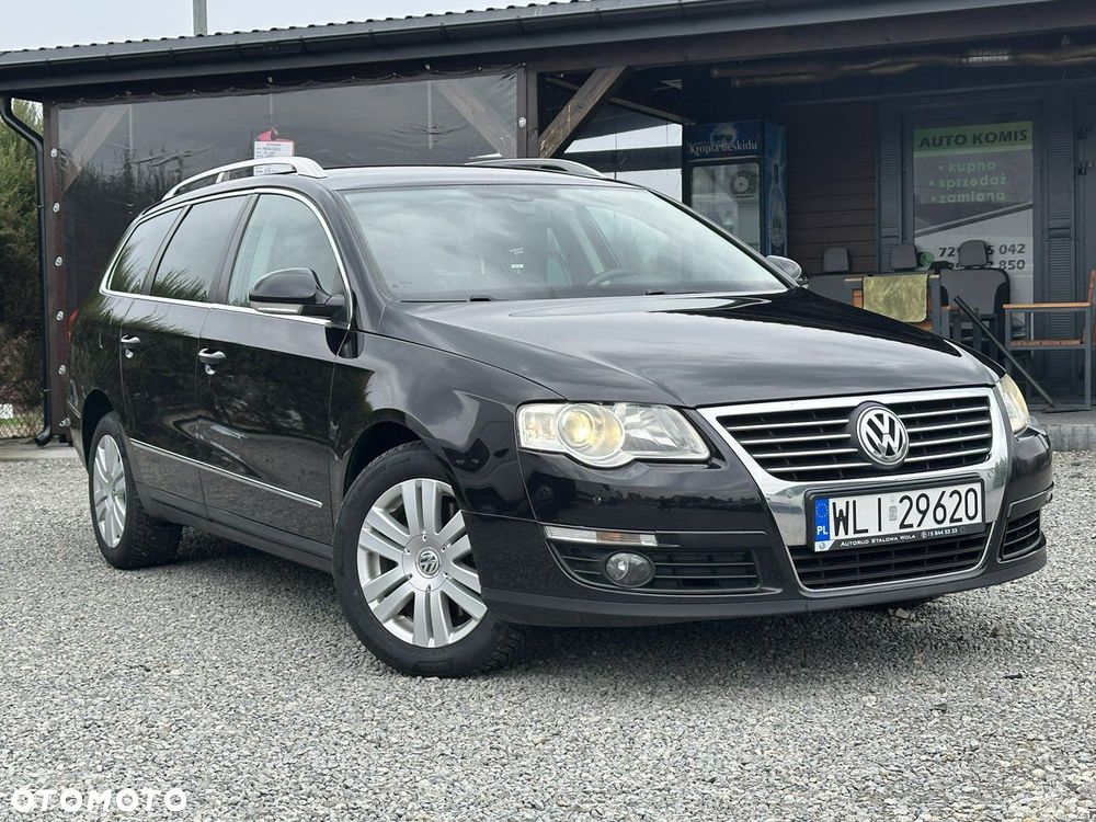 Volkswagen Passat - 1