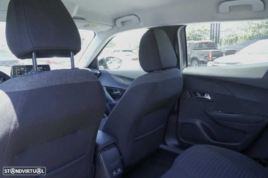 Peugeot 2008 1.2 PureTech Active Pack EAT8 - 7
