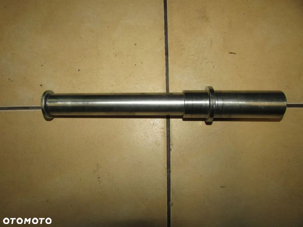 Moto Morini Seiemmezzo 6 1/2 oś koła przód - 1