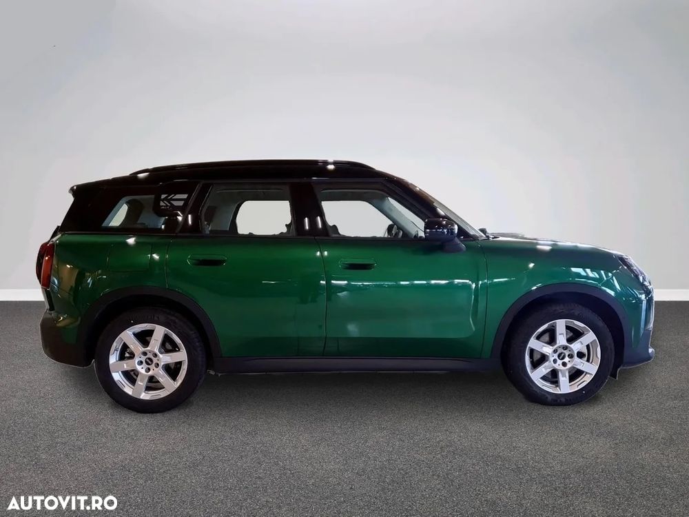 Mini Countryman S ALL4 Classic Trim - 5