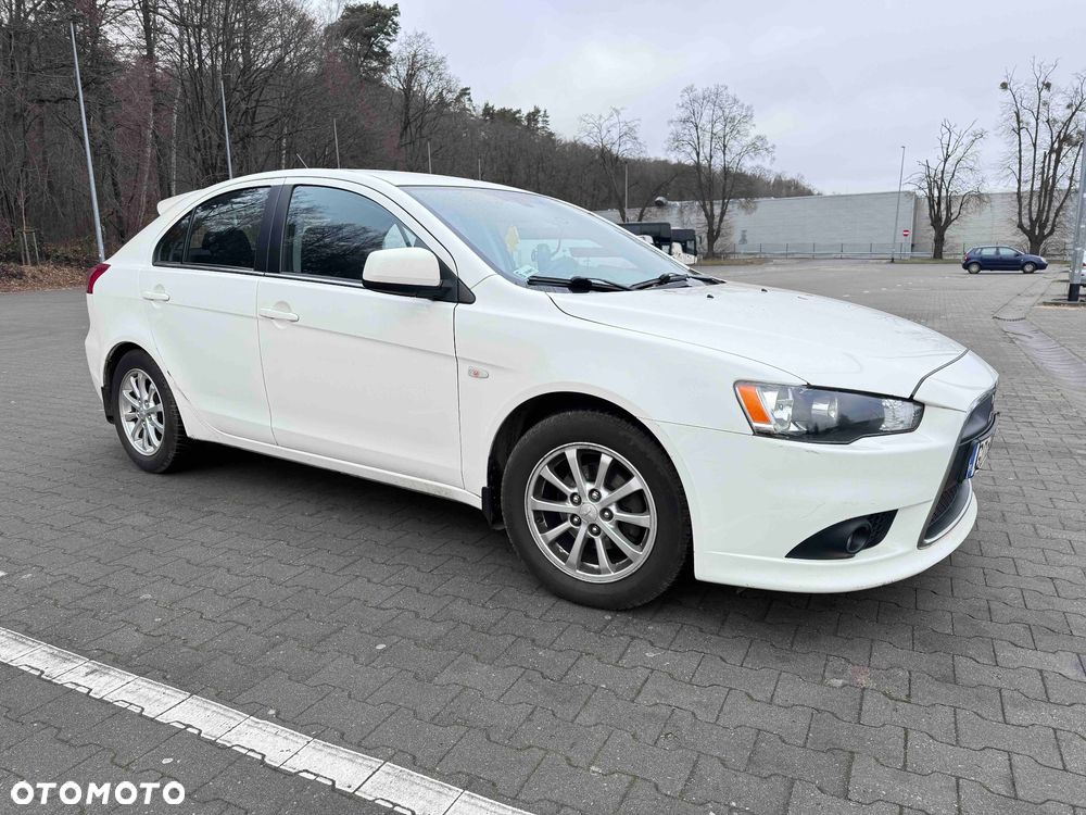 Mitsubishi Lancer - 6