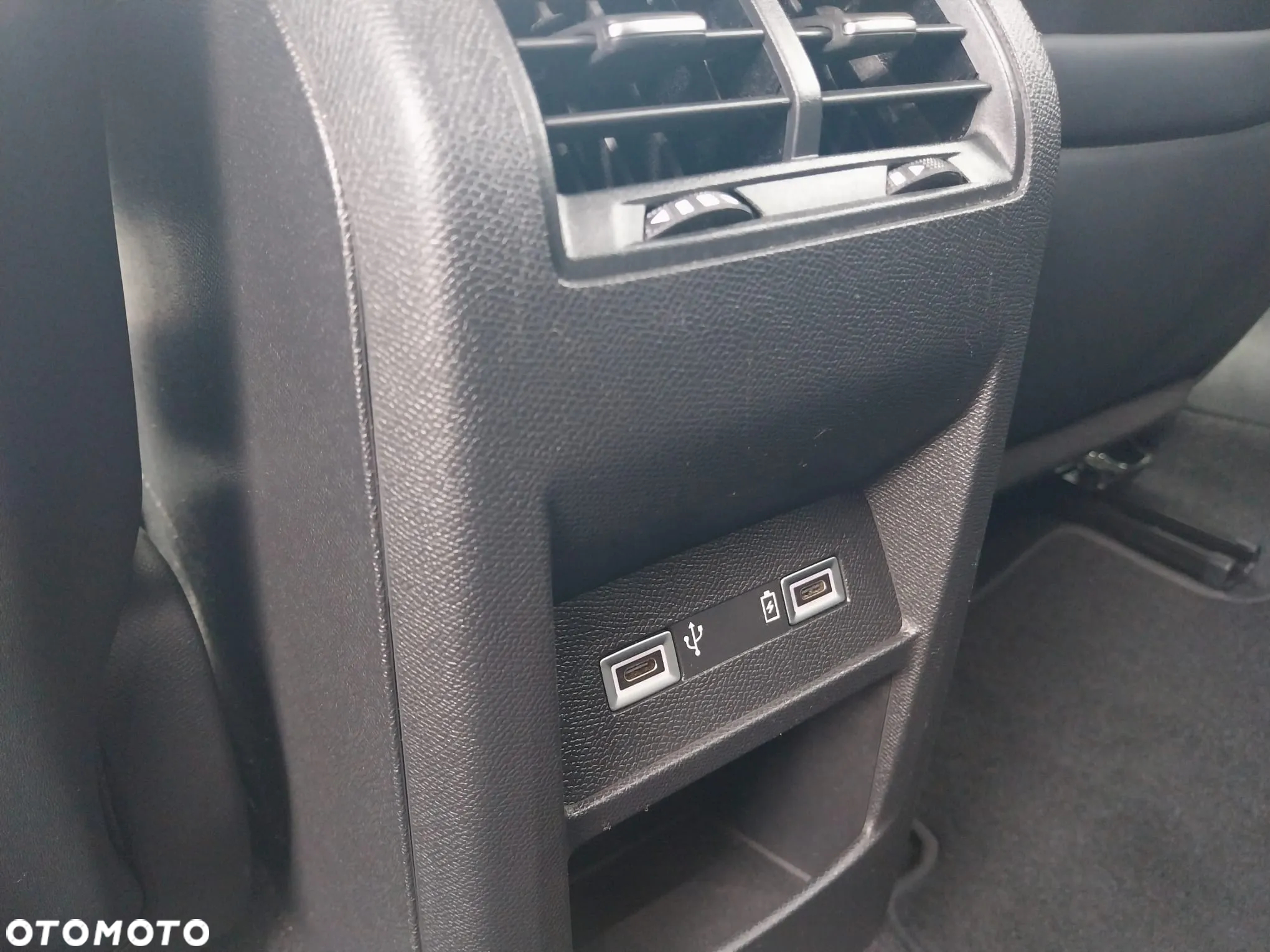 Peugeot 308 BlueHDi FAP 130 EAT8 Stop & Start Allure Pack - 22