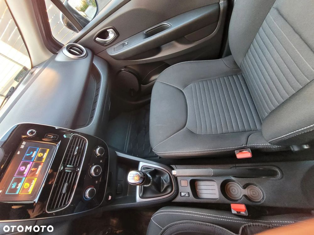 Renault Clio 1.2 16V Limited - 15