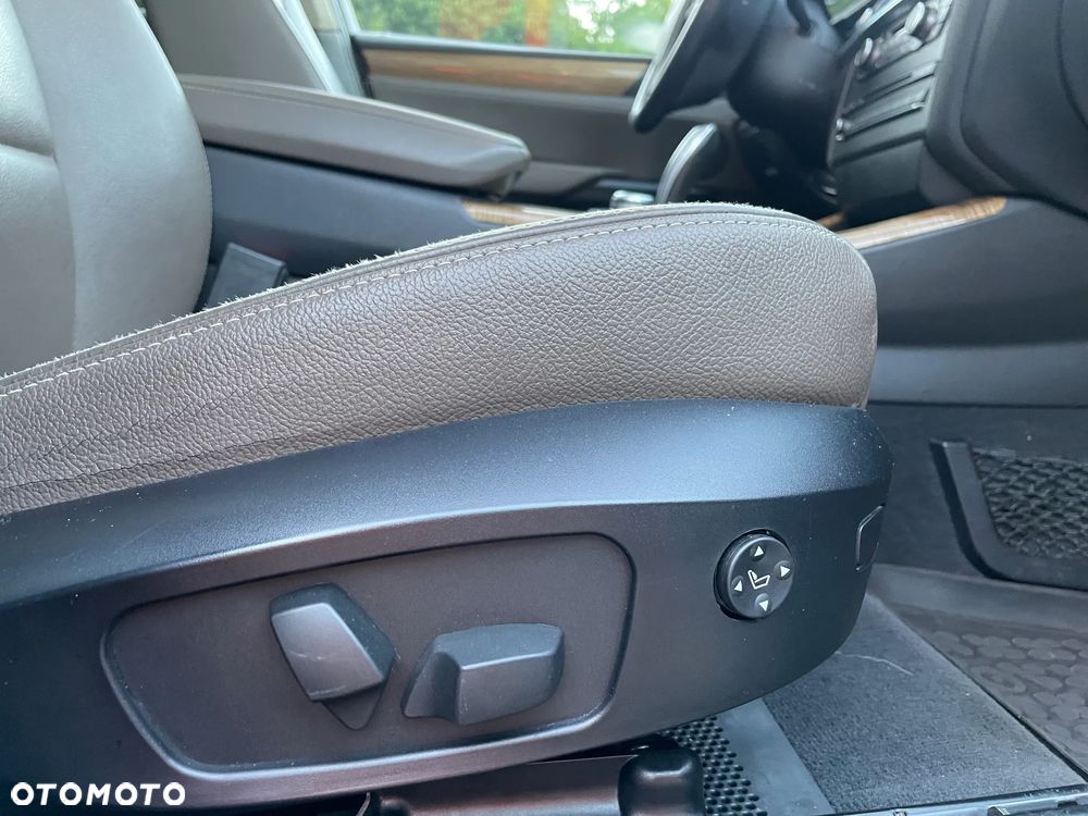 BMW X3 xDrive28i Sport-Aut - 21