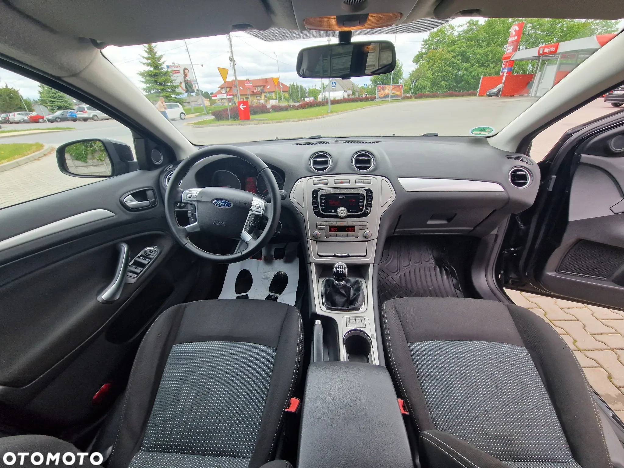 Ford Mondeo Turnier 2.0 TDCi Business Edition - 14