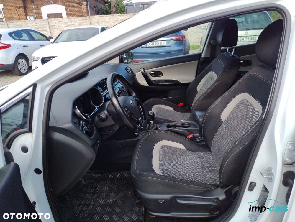 Kia Ceed 1.6 GDI XL - 6