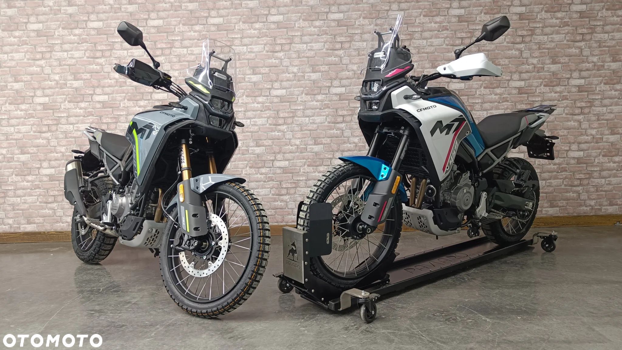 CFMoto MT - 1