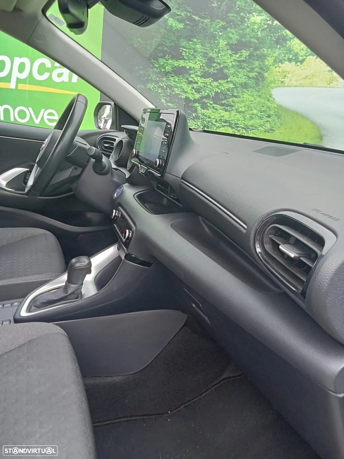 Toyota Yaris 1.5 HDF Comfort - 17