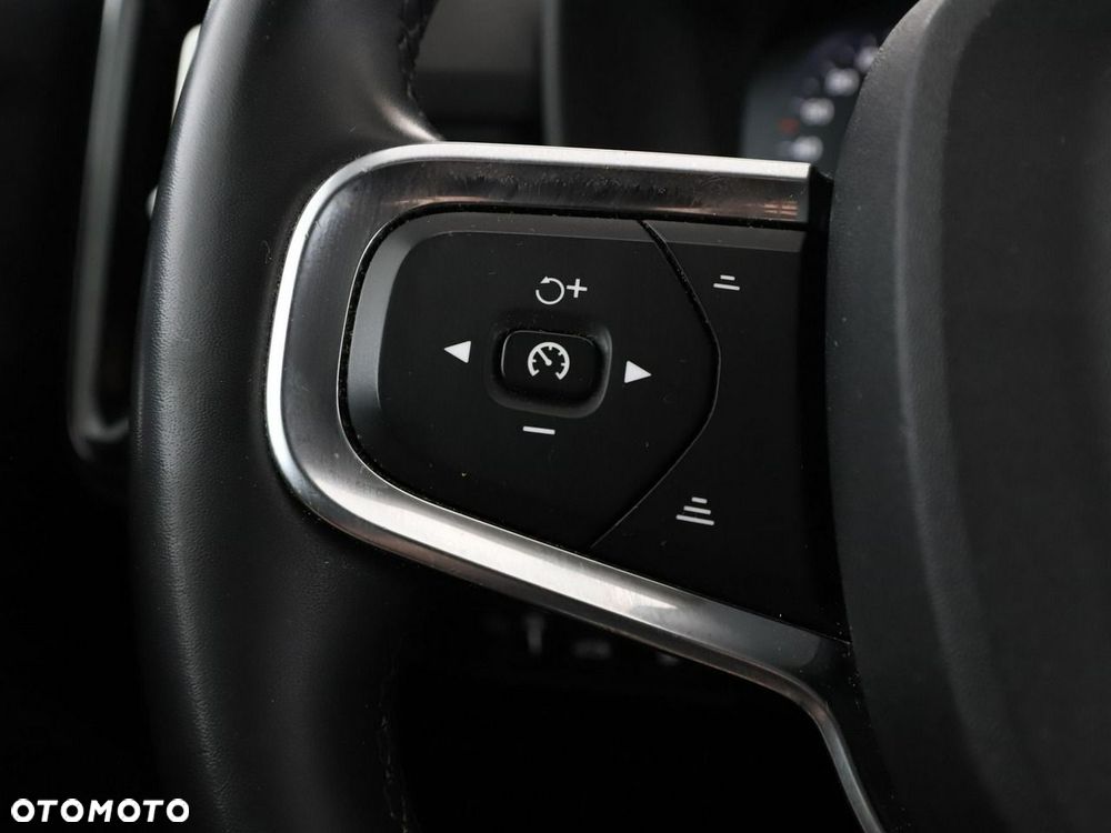 Volvo XC 40 T5 Plug-In Hybrid Inscription Expression Pro - 32