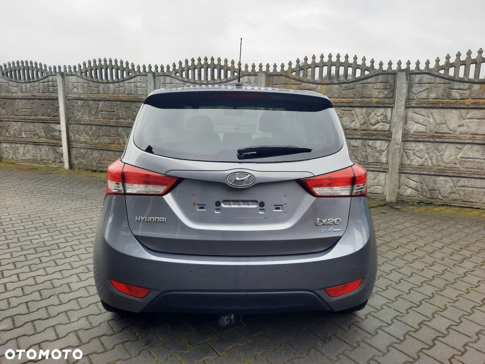 Hyundai ix20 - 3