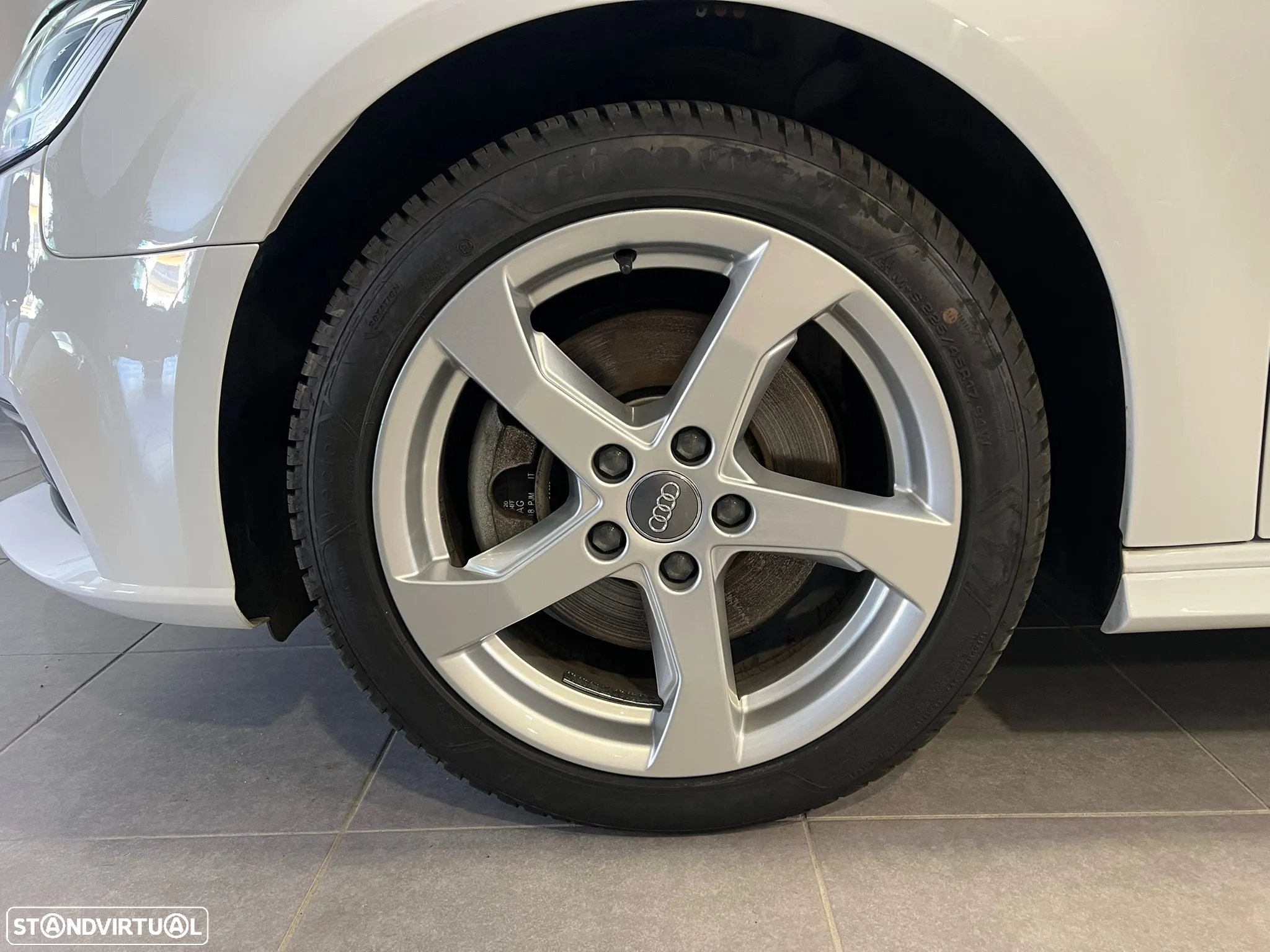 Audi A3 Sportback 1.4 TFSI e-tron S line Sport Pack - 4