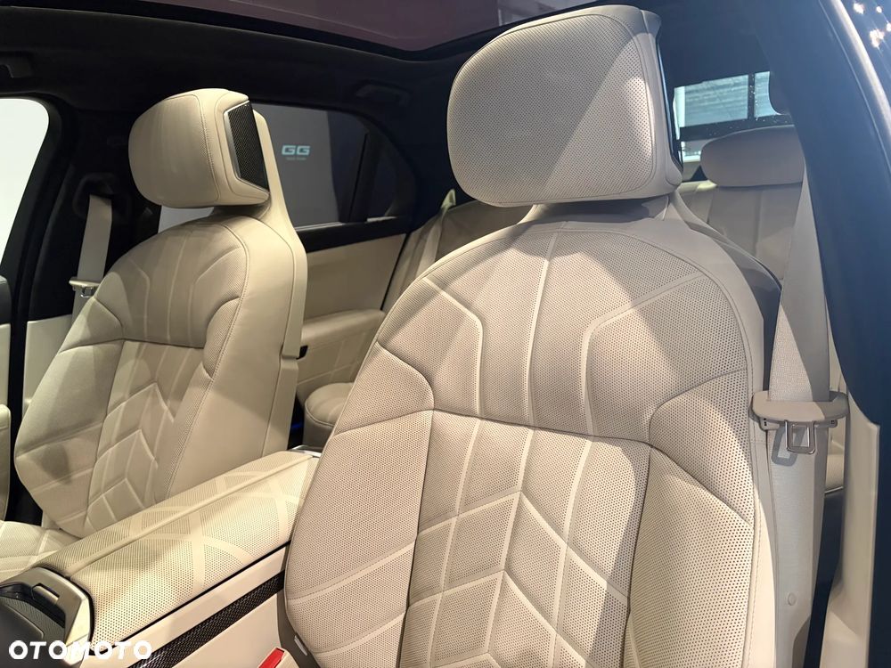 BMW Seria 7 740d xDrive mHEV M Sport sport - 27