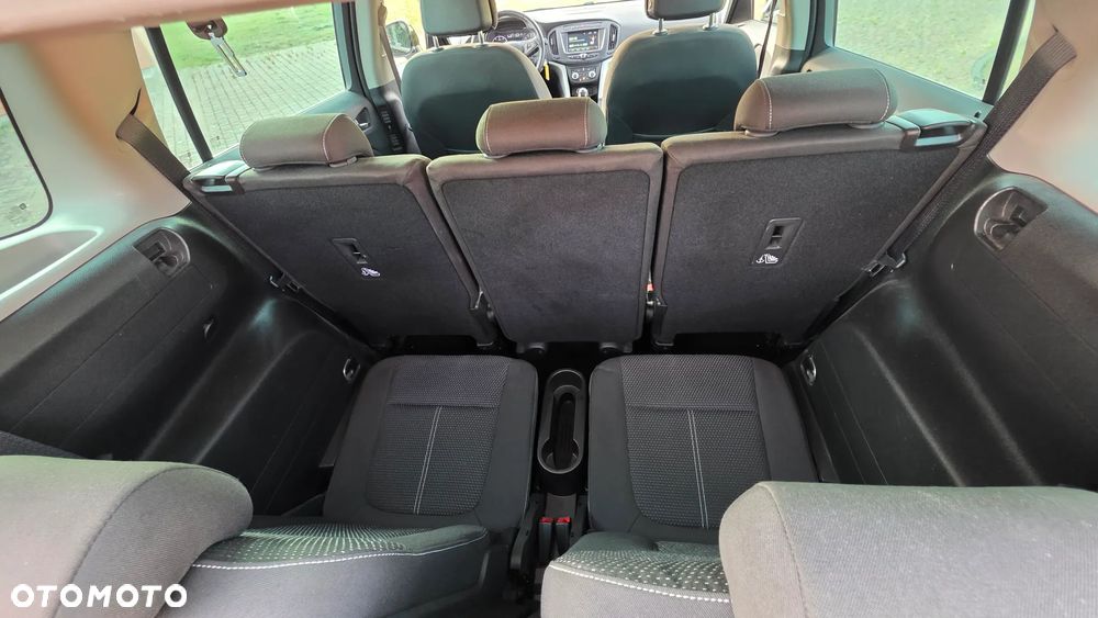 Opel Zafira 1.4 Turbo ON - 14
