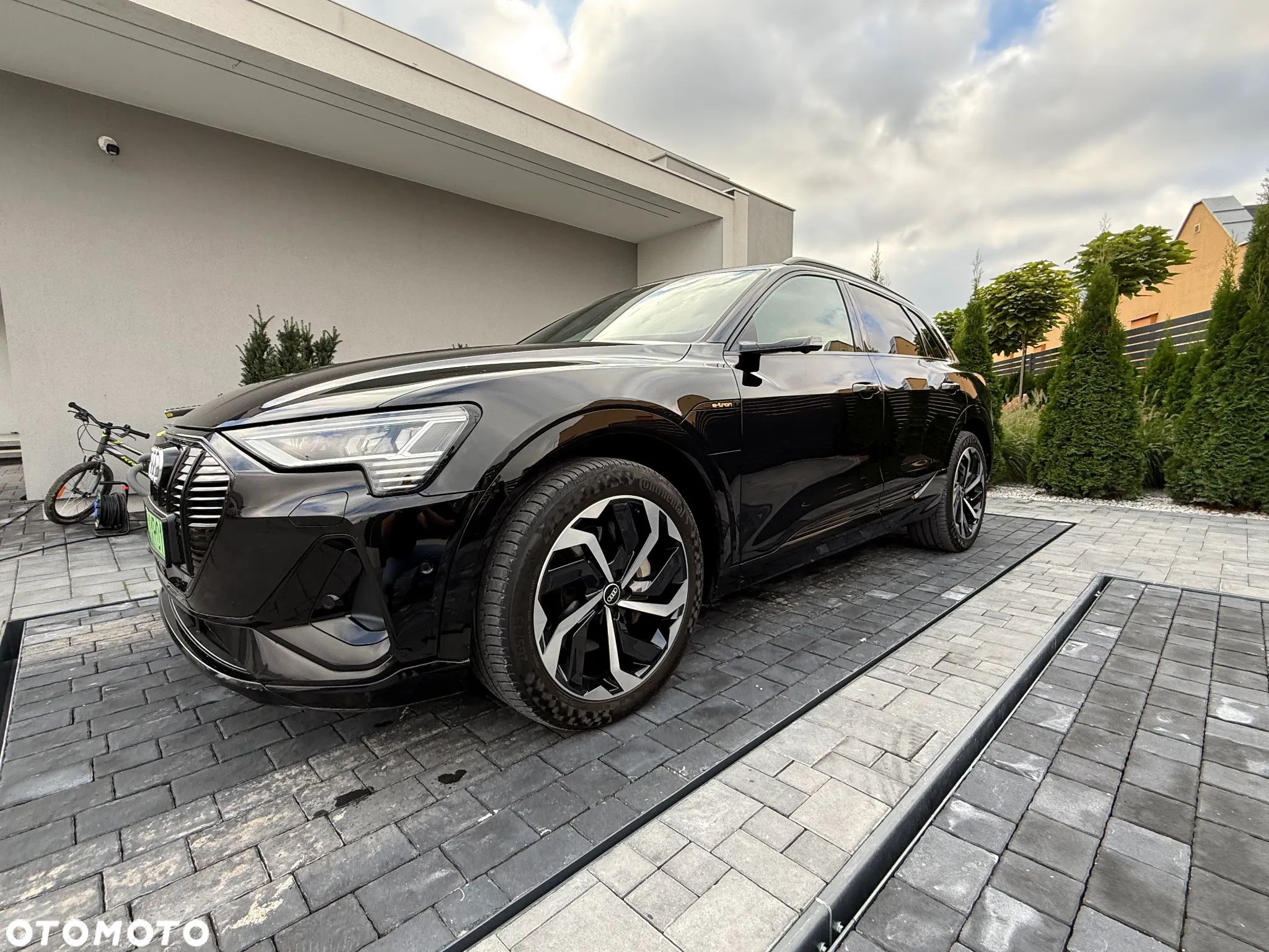 Audi e-tron 55 Quattro S Line - 1