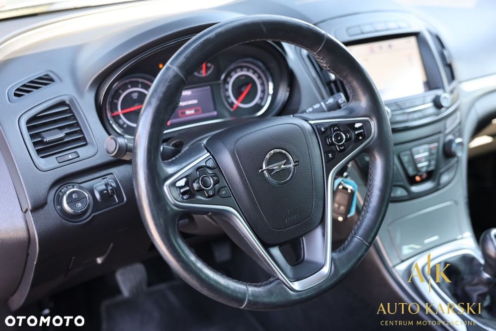 Opel Insignia - 20