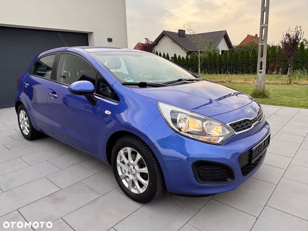 Kia Rio 1.2 Attract - 4
